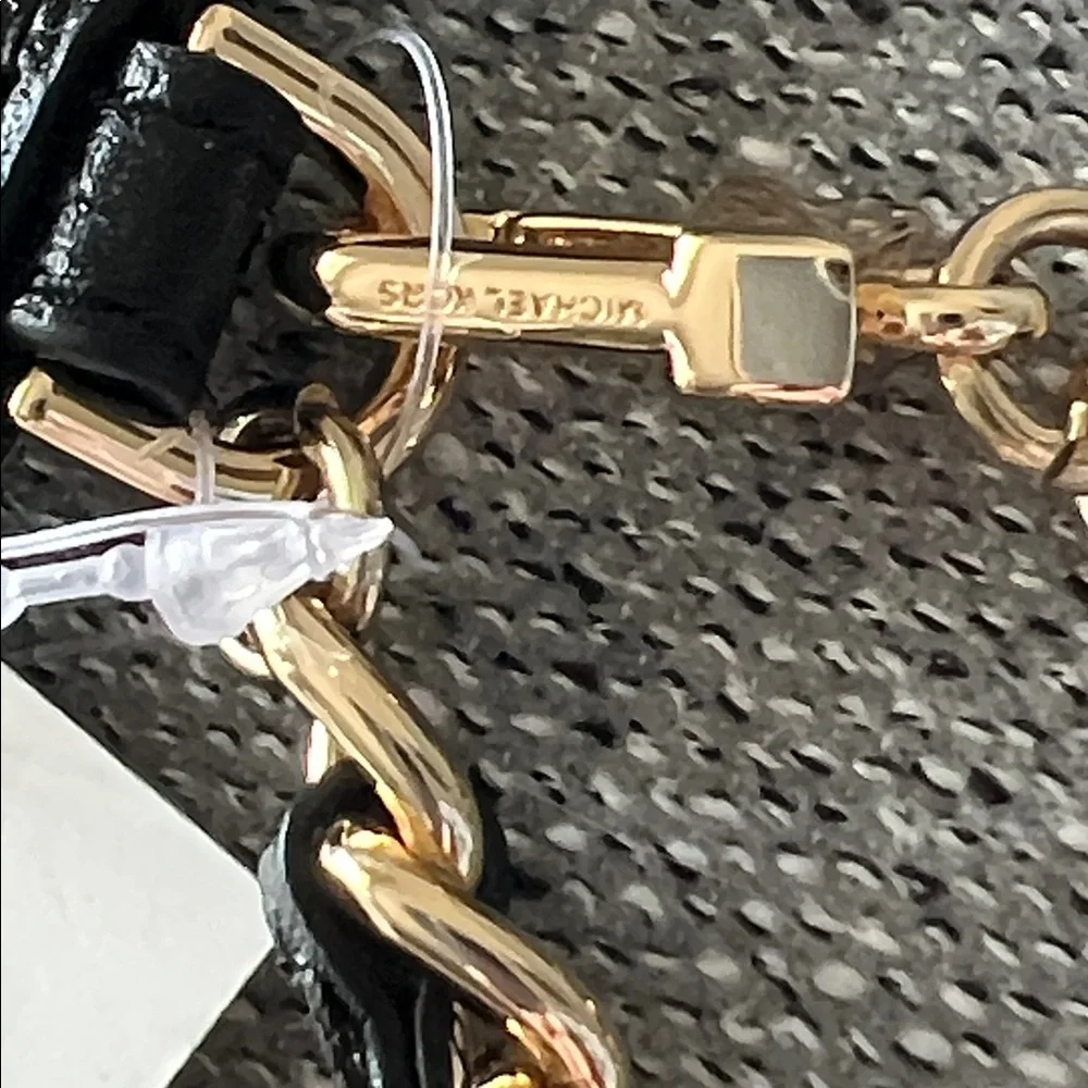 Michael Kors Black and Gold Card Holder Jet Set Charm Leather or wristlet NWT